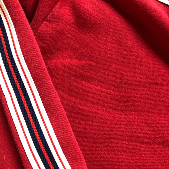 TNA (Aritzia) Iconic Hoodie - Picture 4 of 5